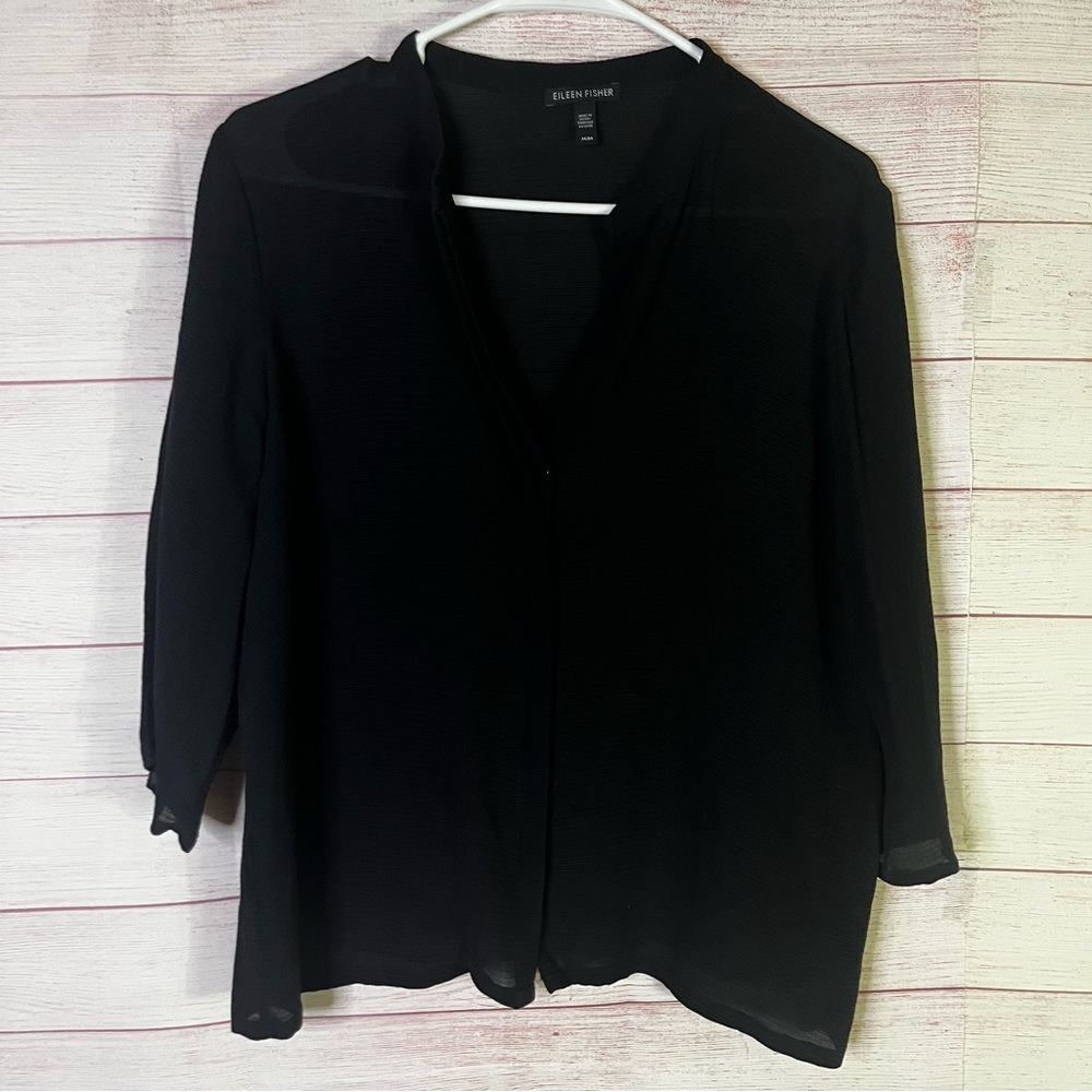 Eileen‎ Fisher Black 100% Silk Button Front V-Neck Blouse Size Medium